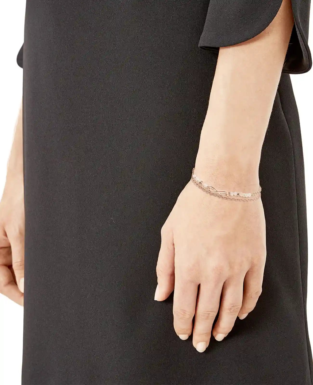 2 reihiges rosefarbenes armband mit unendlichkeitszeichen