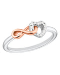 ring mit Unendlichkeitszeichen und offenen herz mit zirkonia besetzt