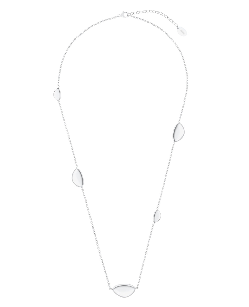 lange kette mit mehreren maßiven plättchen