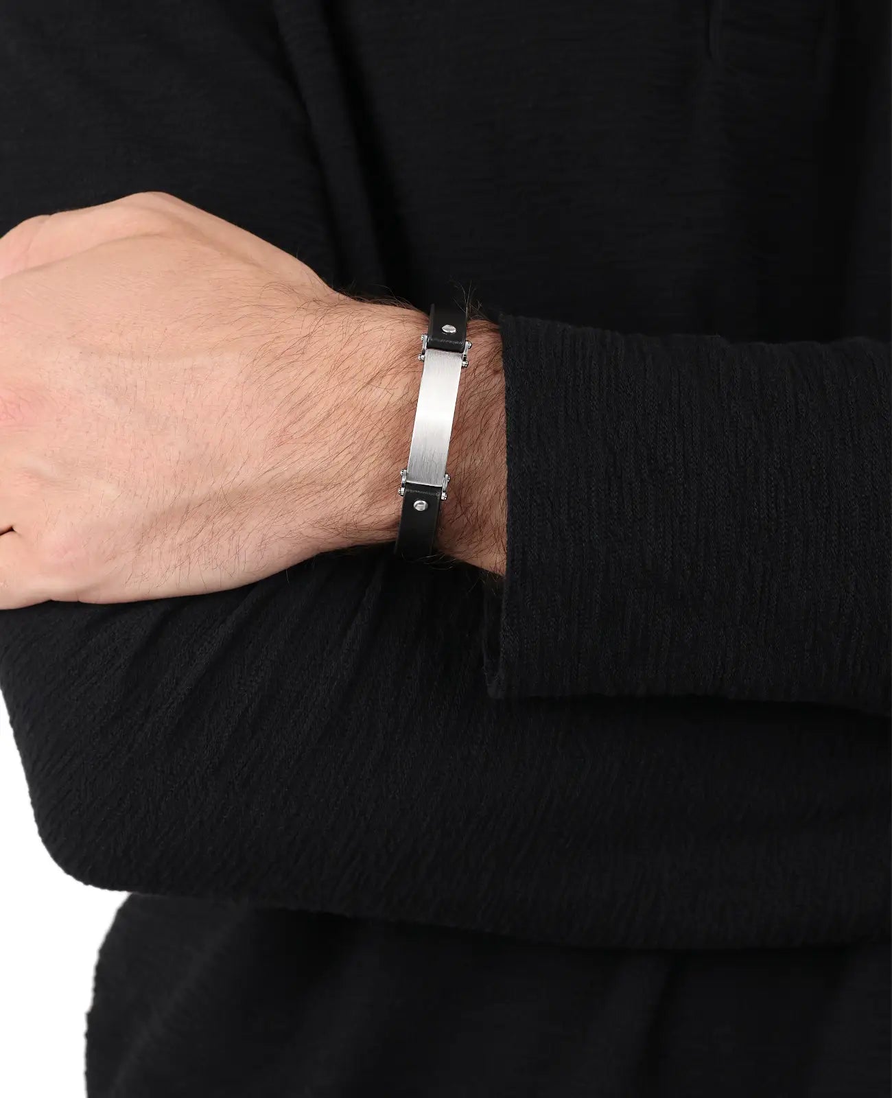 große gravurfläche flaches breites lederarmband doppelt gelegt