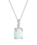 Ankerkette mit Anhänger rechteckige Fassung ovaler Opal Stein in der Schlaufe Zirkonia Steine