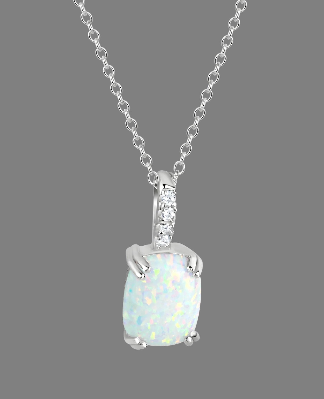 Ankerkette mit Anhänger rechteckige Fassung ovaler Opal Stein in der Schlaufe Zirkonia Steine