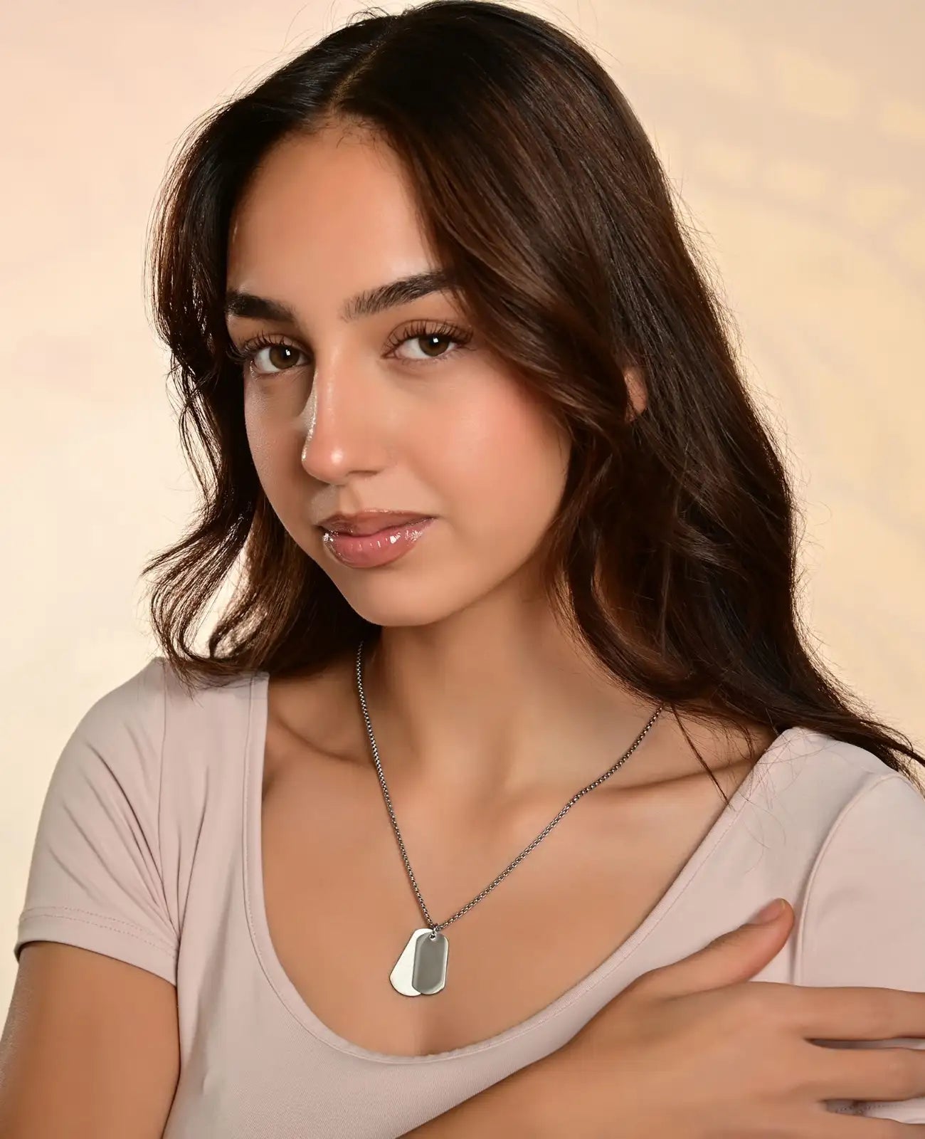 veneziakette mit zwei verschieden großen dog tag Anhängern