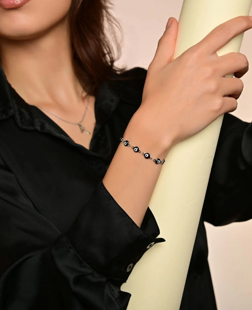 Armband mit 13 Augen