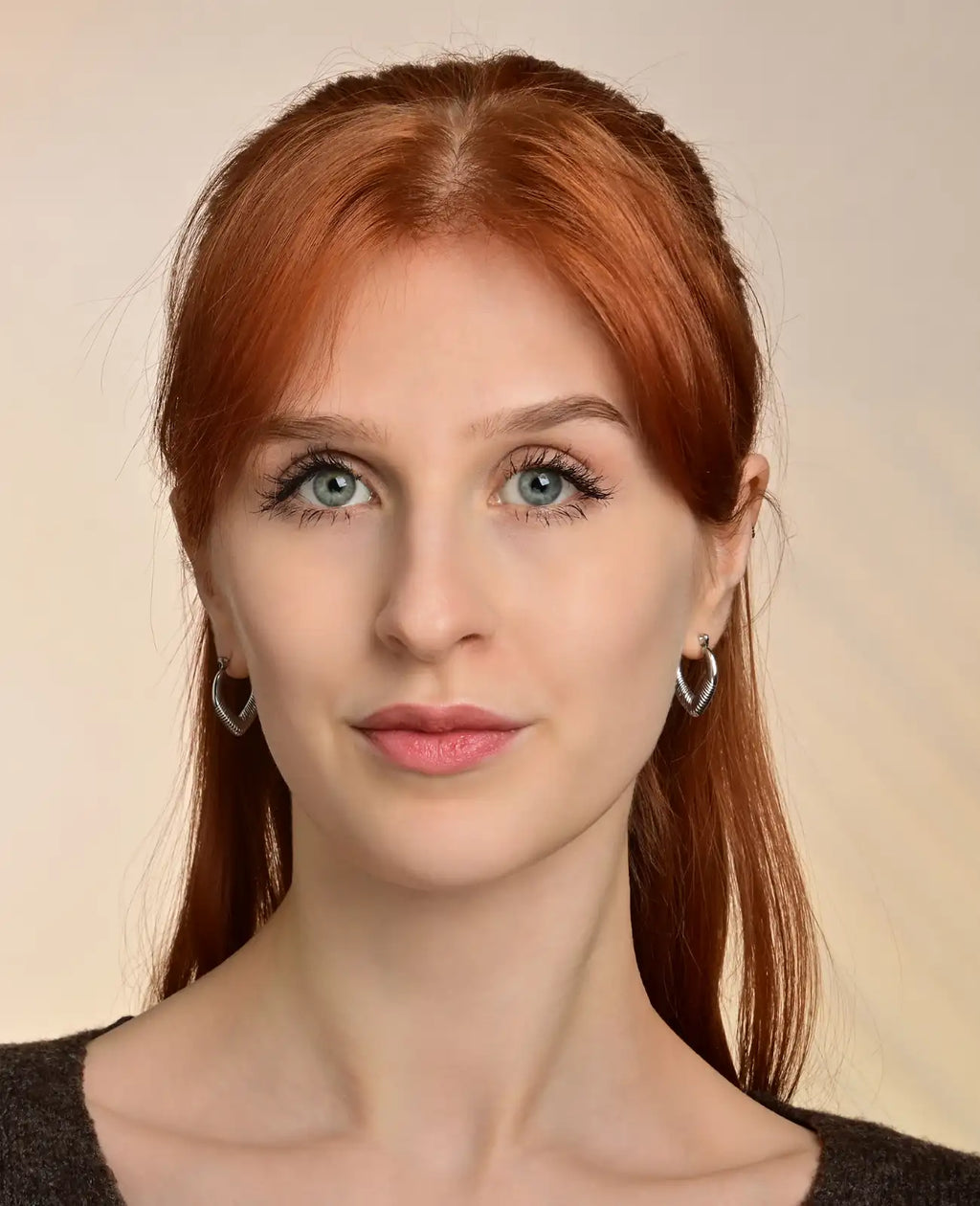 Bauchige gemusterte creolen