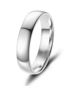 Einfacher glatter leicht gewölter Ring