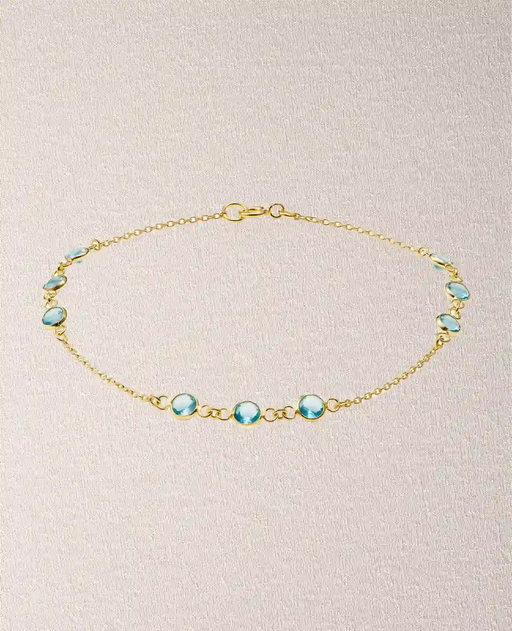 ankerkette armband mit dreierblöcken runde hellblaue zirkonia steinen