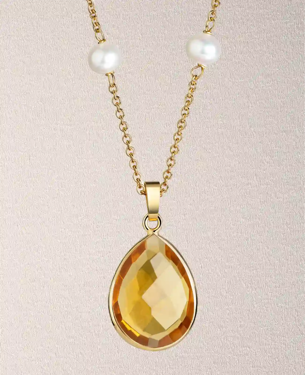 ankerkette mit großen goldbraunen tropfenanhänger