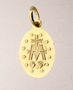 ovaler anhänger vorne maria hinten kreuz mit M
