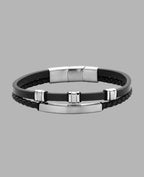 2 reihiges Lederarmband ein Strang 3 Zwischenteile der andere Strang großes Edelstahlelement für Gravur