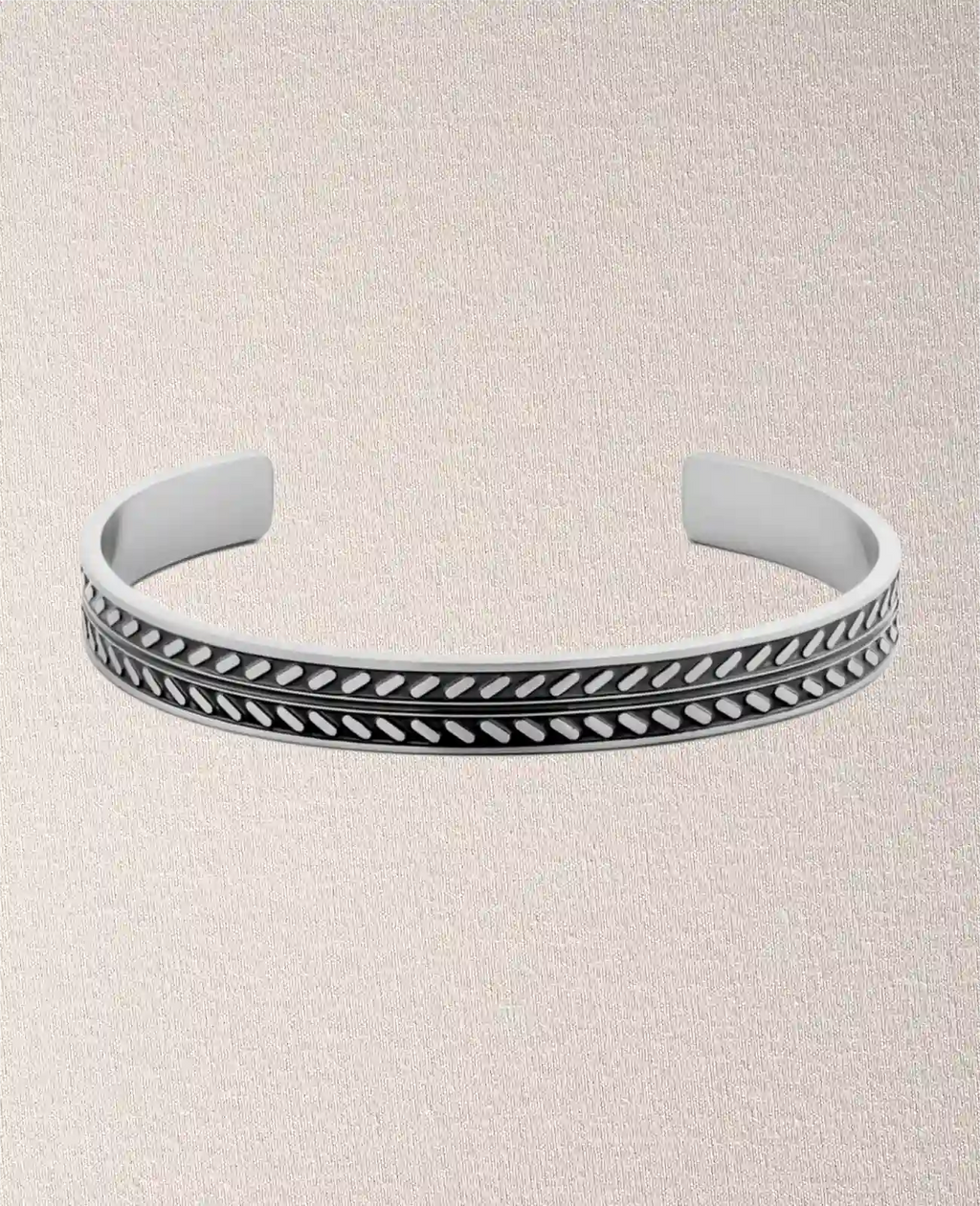 Offene Armspange mir schräg-Musterung