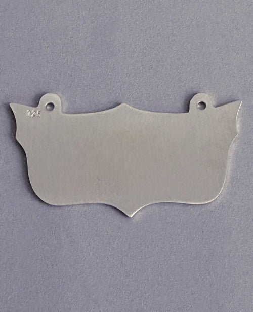 glattes gravurschild in Wappenform