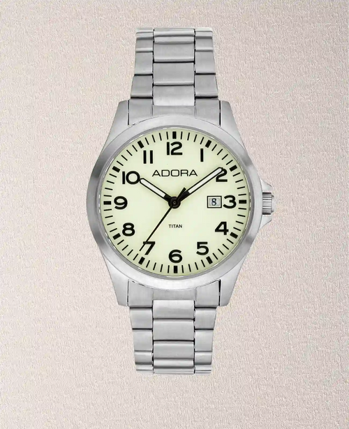 Rundes Gehäuse arabische Zahlen flureszierendes Zifferblatt