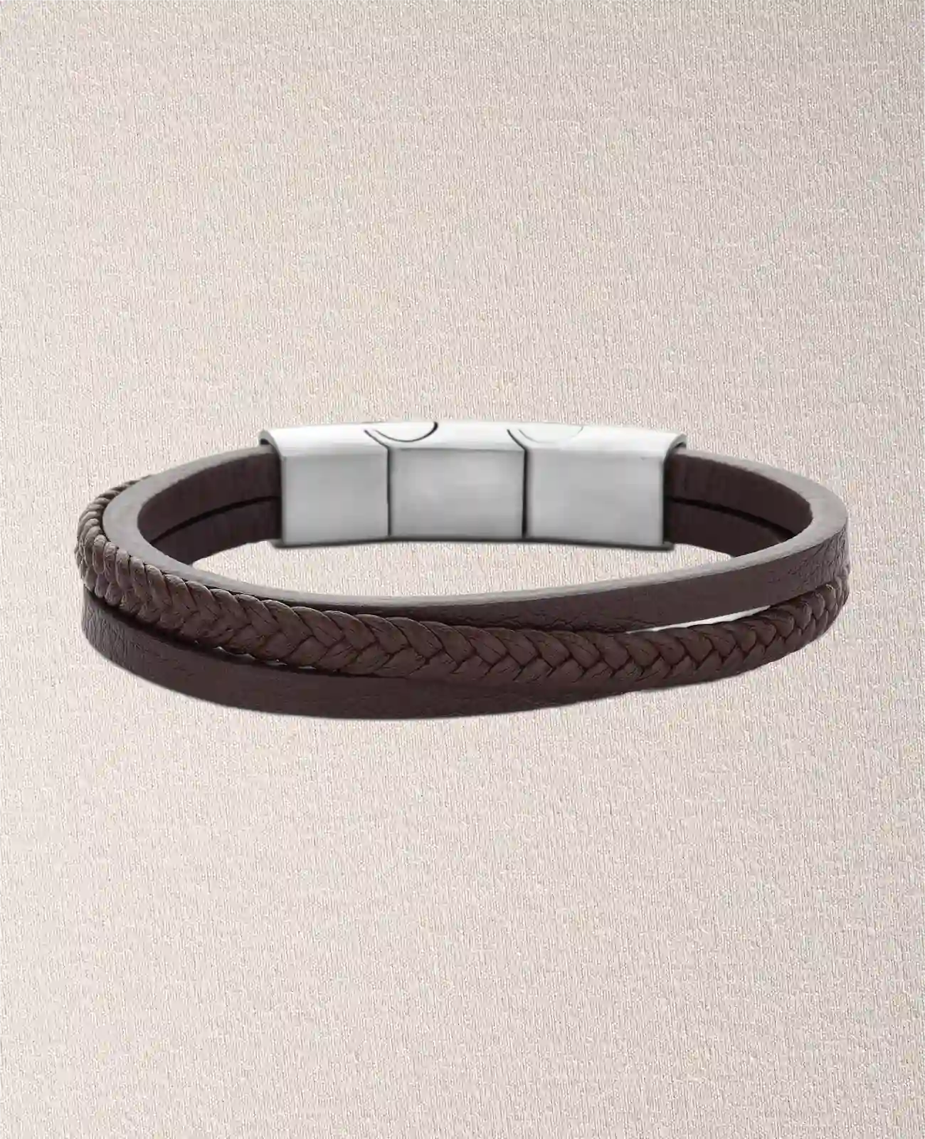 3 reihiges lederarmband eines davon geflochten