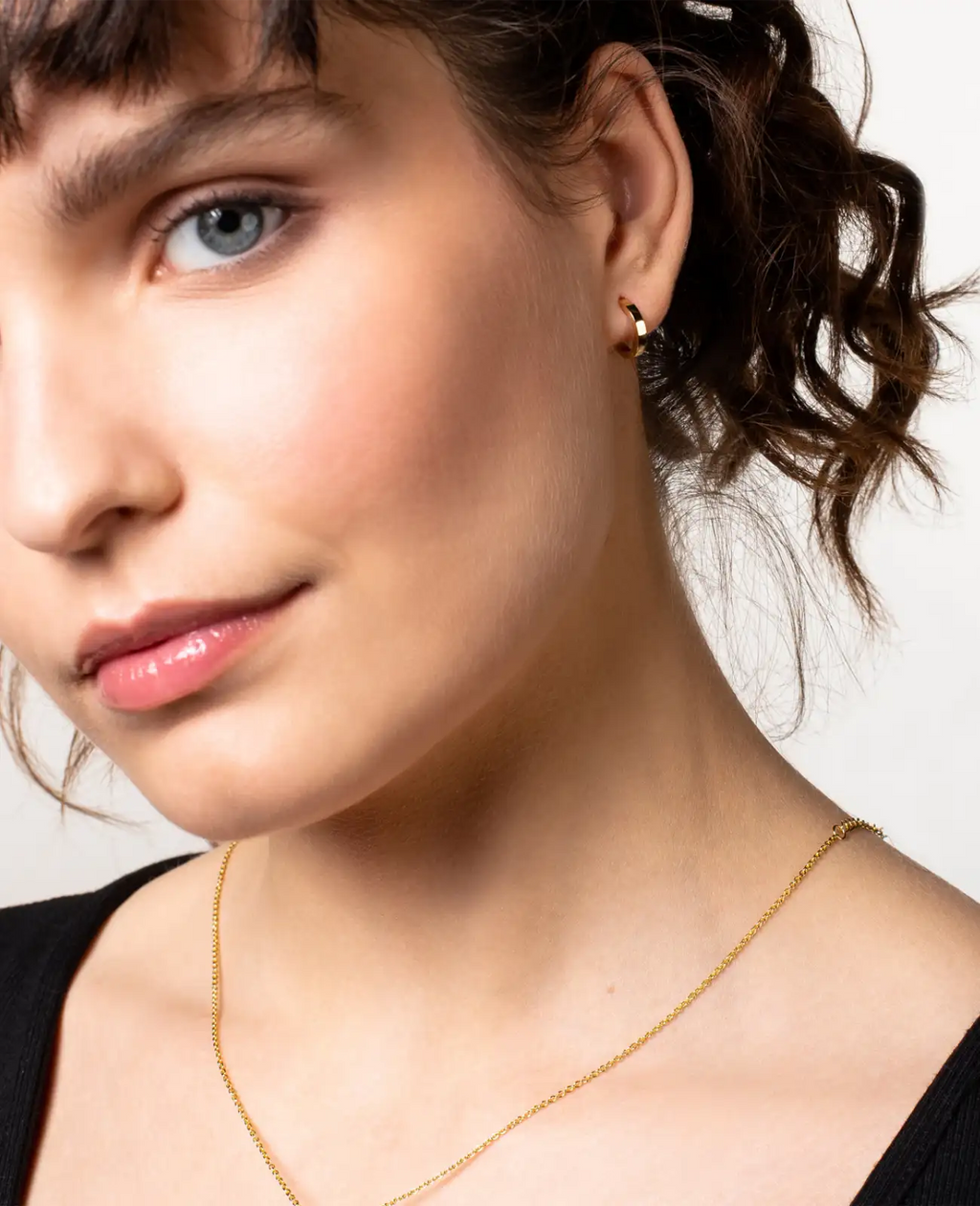 runde kantige creolen glänzend rosegold